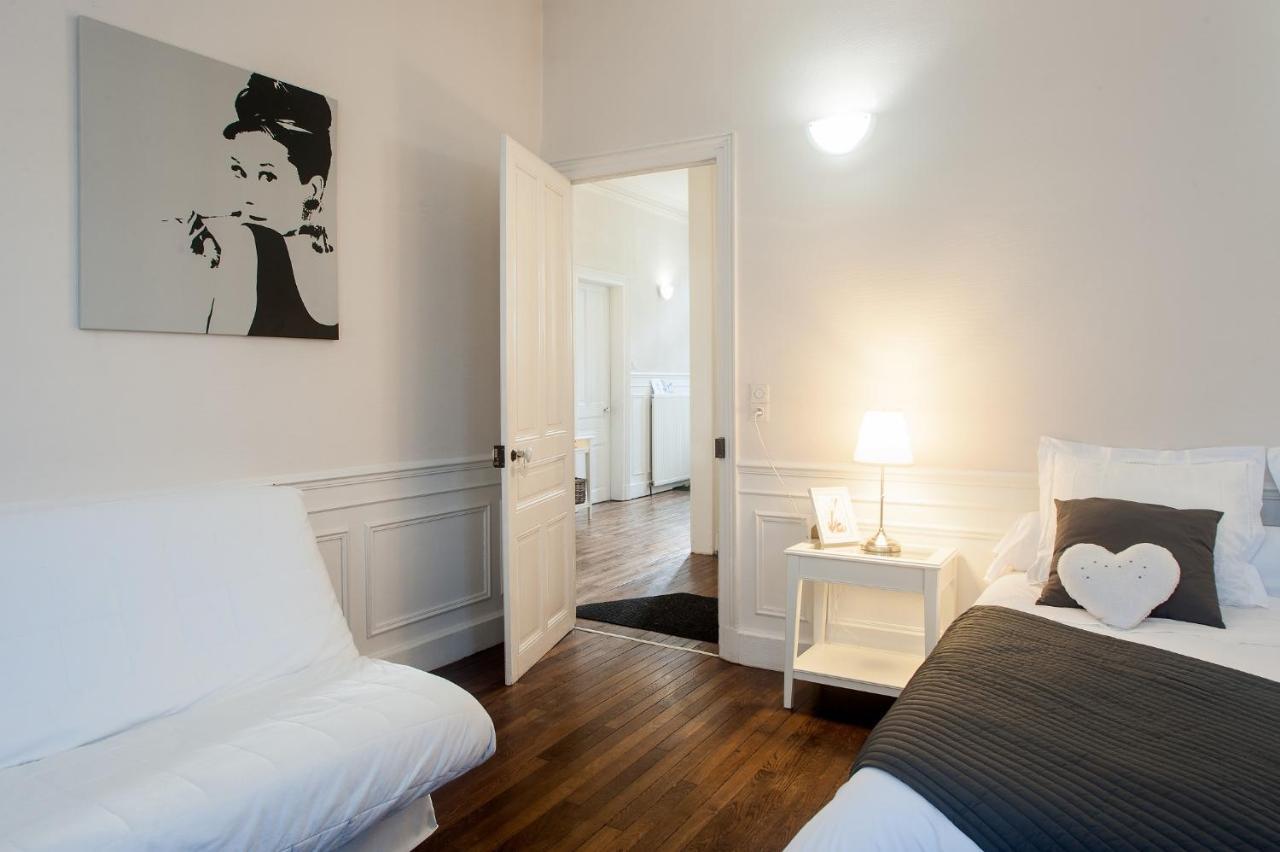 Au fil de Troyes Bed & Breakfast Sainte-Savine Exterior foto